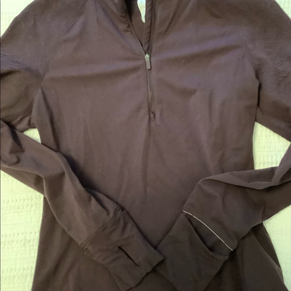 Burgundy LuLu Top - Picture 4 of 4